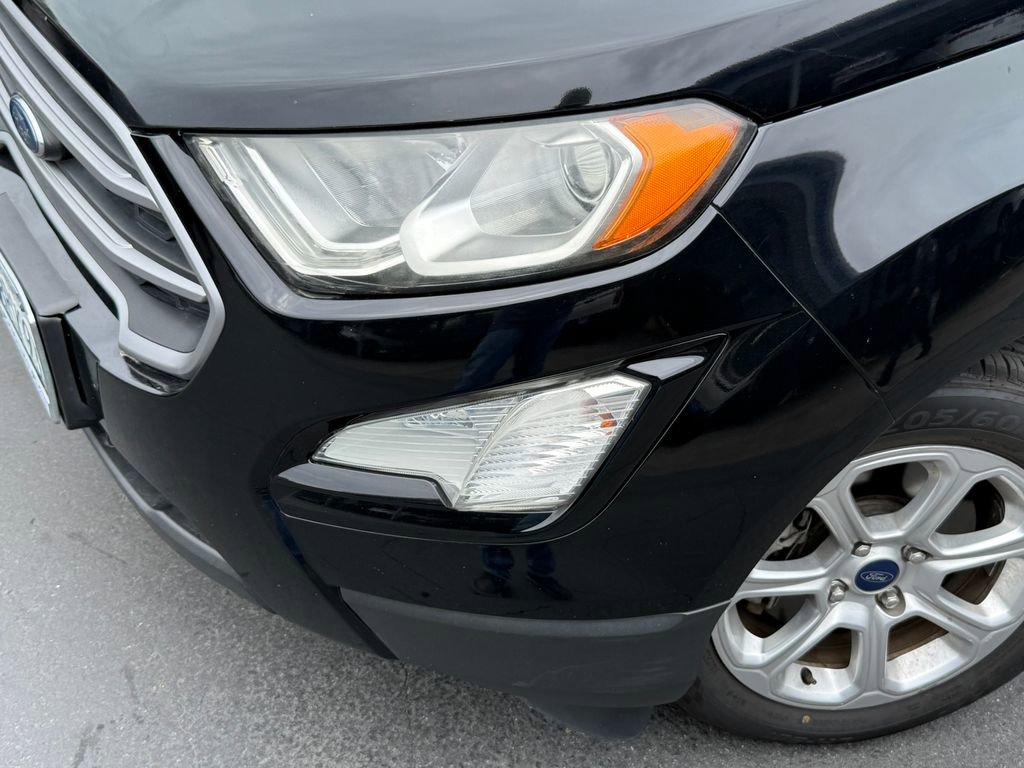 Used 2020 Ford EcoSport SE image 9