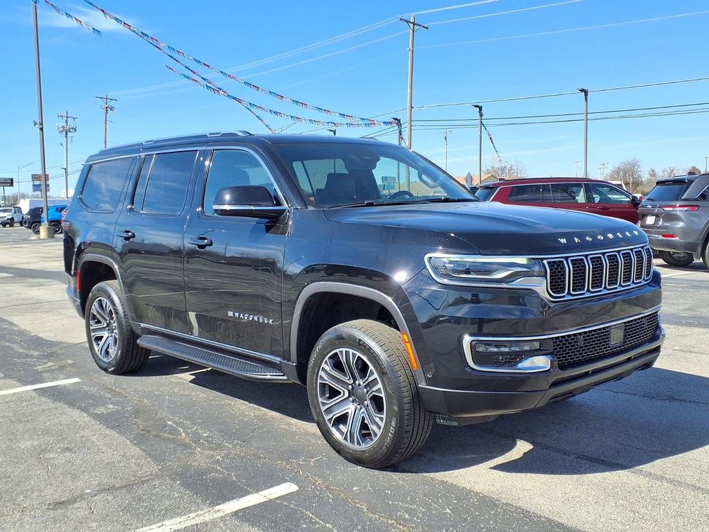 Used 2022 Jeep Wagoneer Series III w/ Rear Seat Video Group 1 image 1