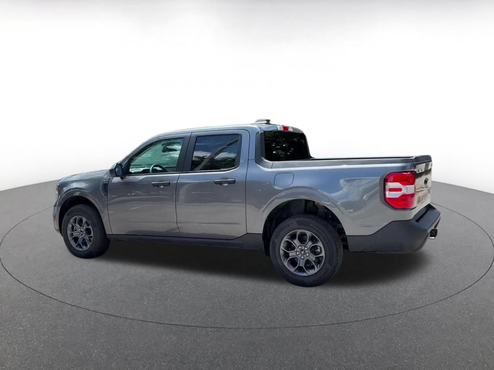 Used 2026 Ford Maverick XLT FWD image 9