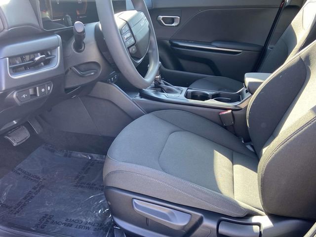 New 2026 Kia K4 FWD image 10