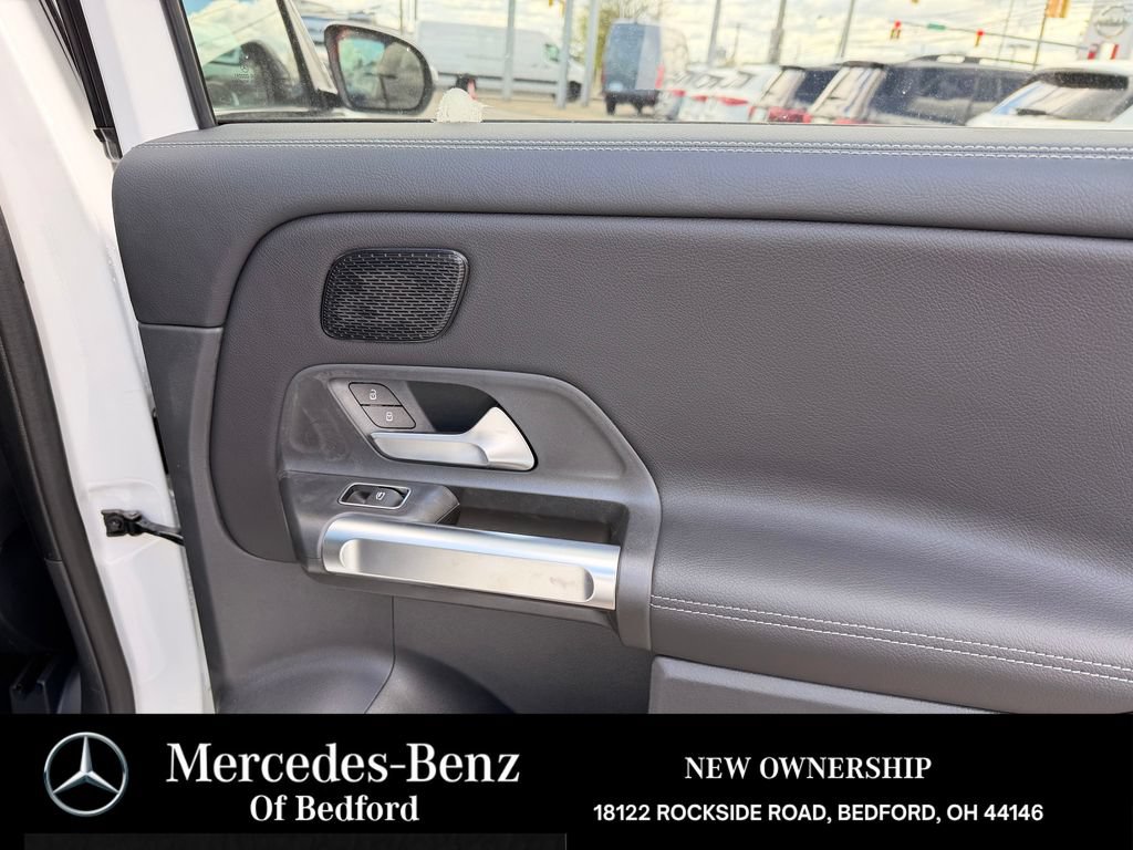 New 2026 Mercedes-Benz GLB 250 4MATIC image 27