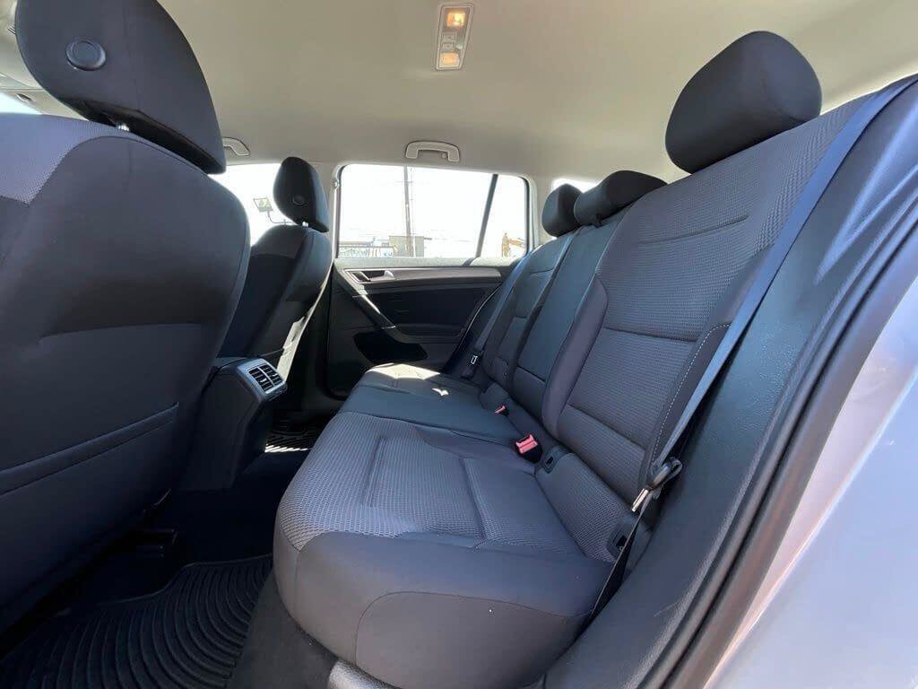 Used 2016 Volkswagen Golf S FWD image 12