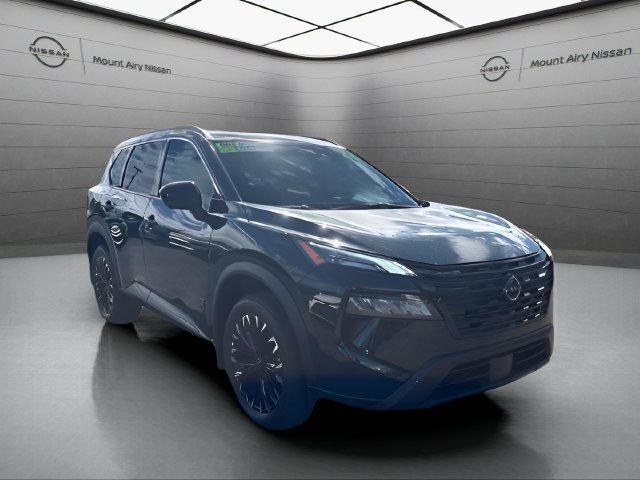 Certified 2026 Nissan Rogue Dark Armor AWD/4WD image 2