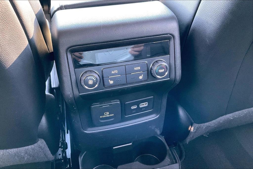 Used 2021 GMC Acadia Denali w/ Denali Technology Package image 12