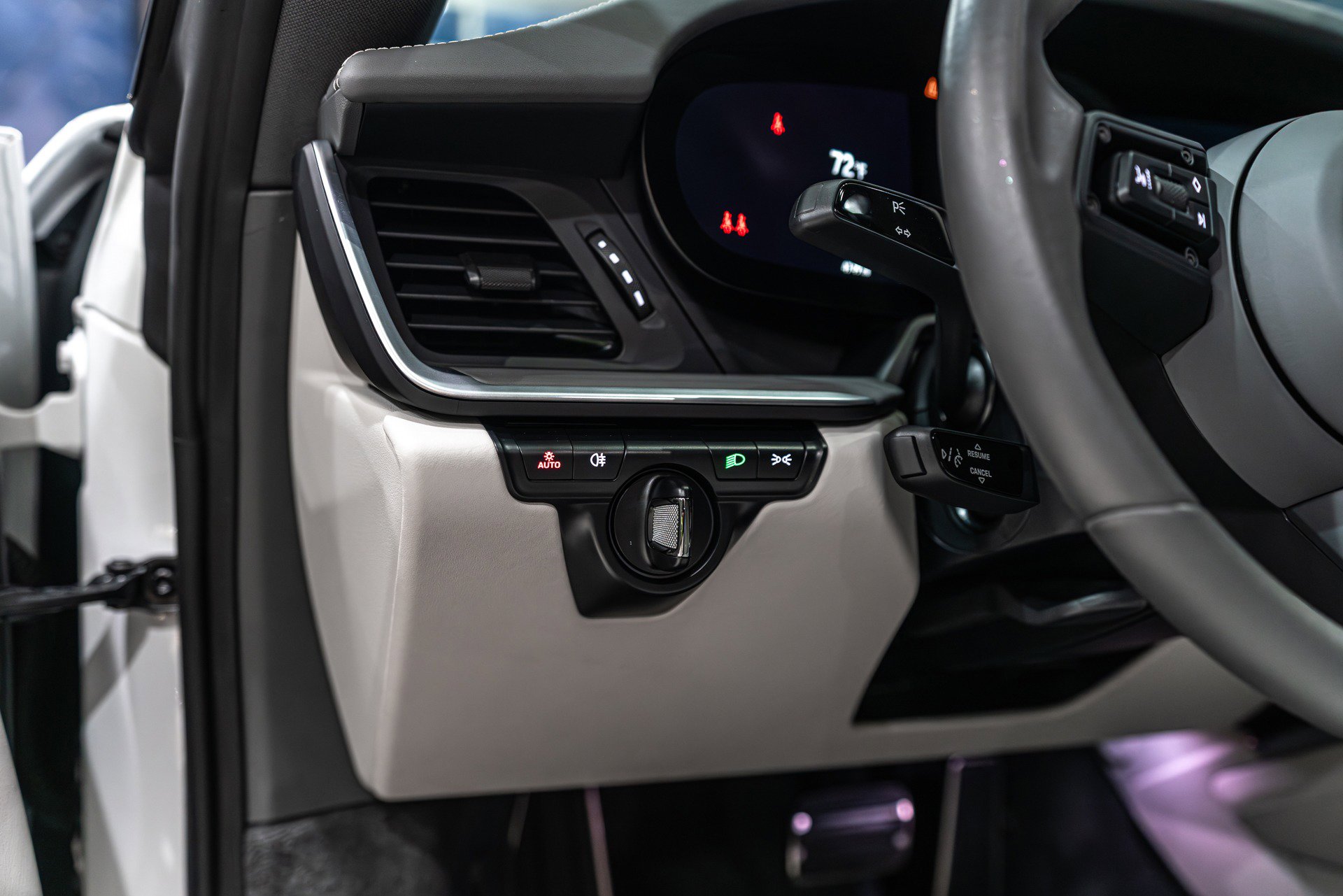 Used 2024 Porsche 911 Carrera 4 GTS image 8