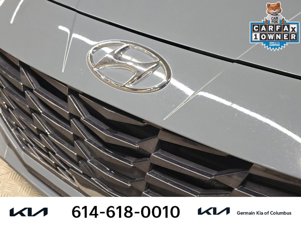 Used 2023 Hyundai Elantra Limited w/ Cargo Package image 13