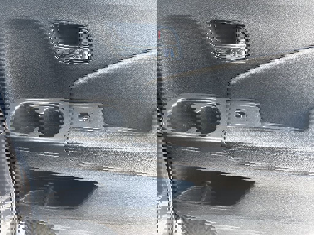 Used 2019 Honda Pilot Elite image 43