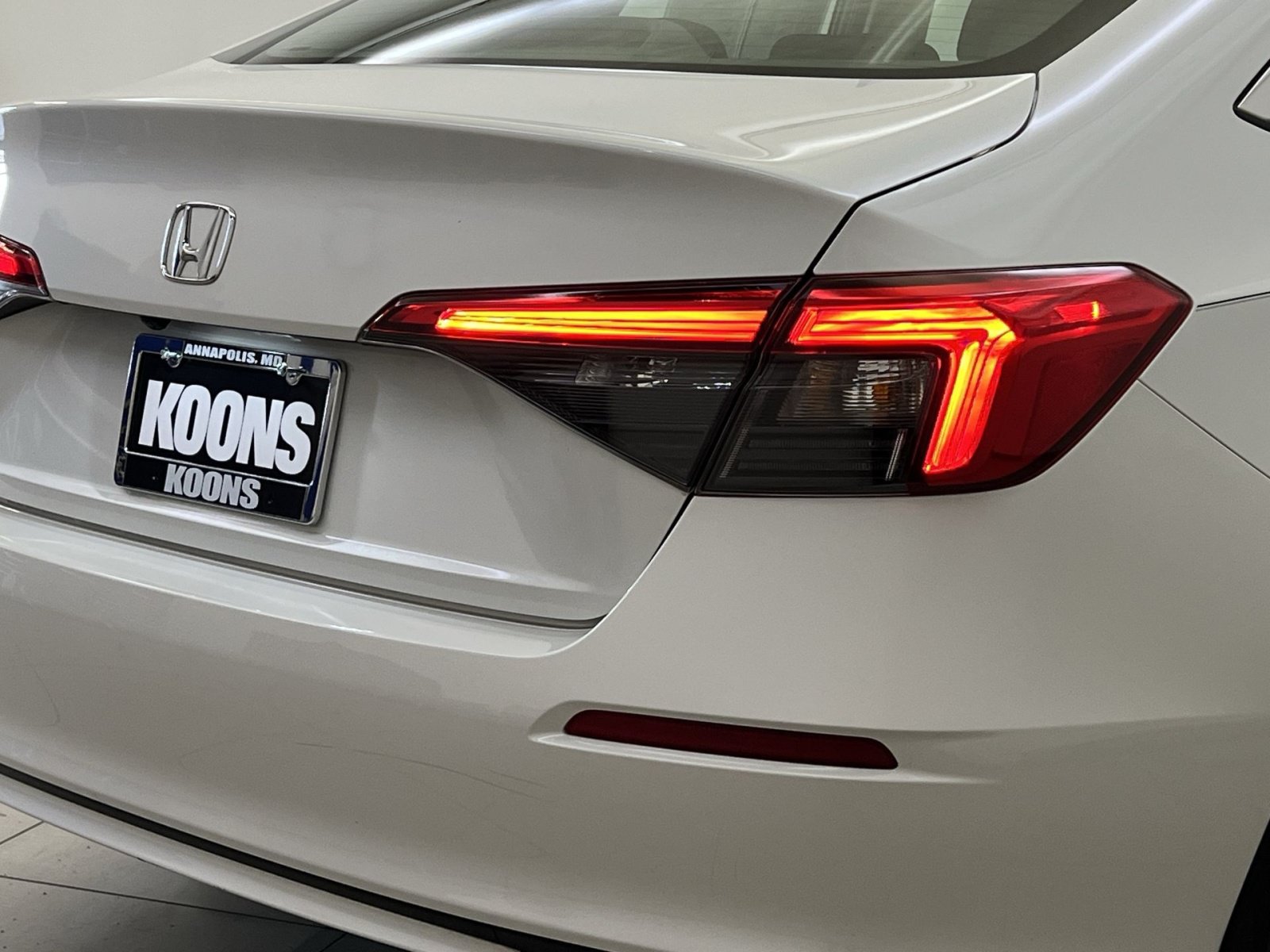 Used 2023 Honda Civic EX image 29