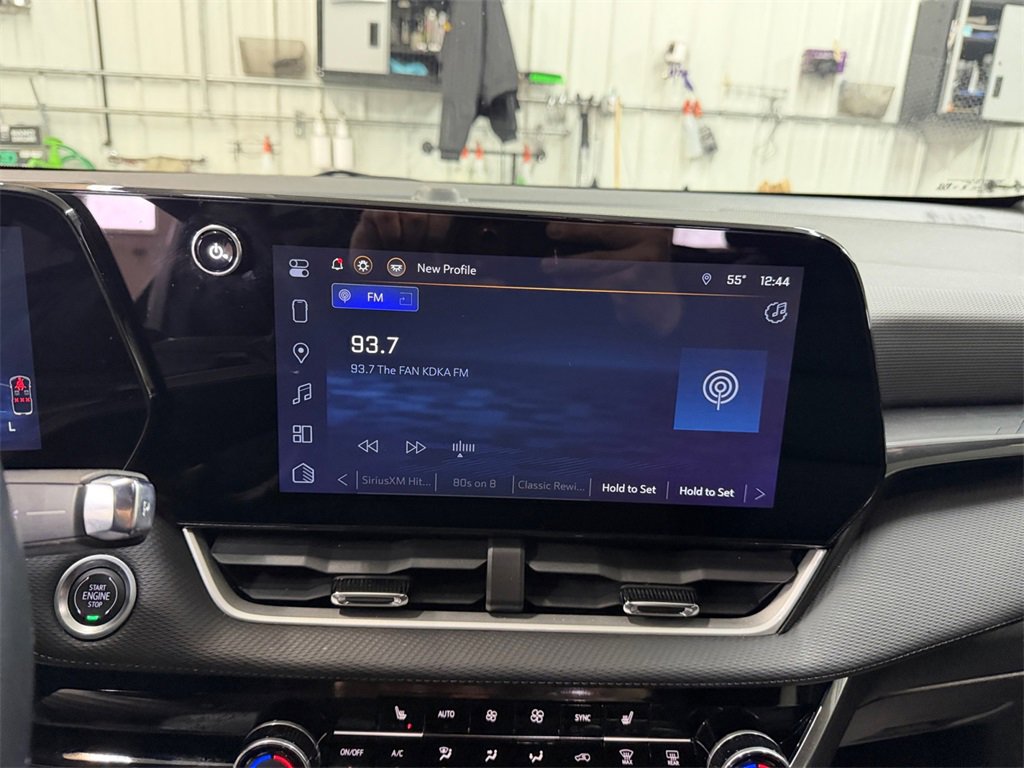 Certified 2025 Chevrolet Equinox LT w/ Convenience Package II image 19