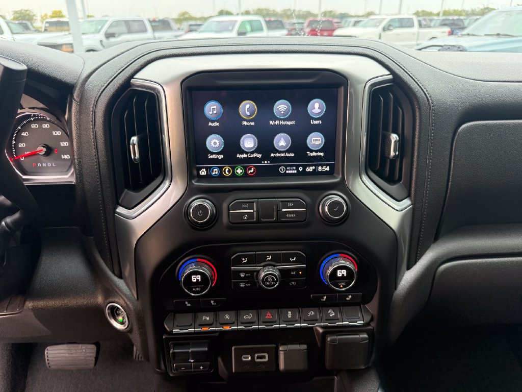 Used 2021 Chevrolet Silverado 1500 LT Trail Boss w/ Convenience Package II AWD/4WD image 29