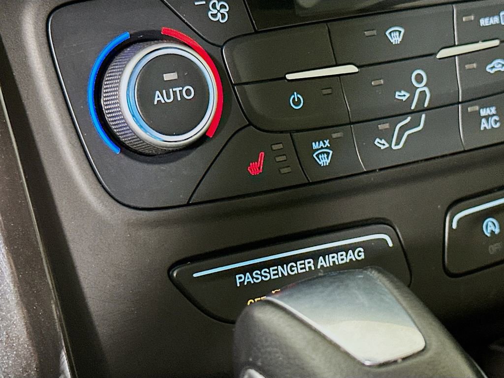 Used 2019 Ford Escape SEL image 27