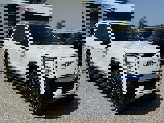 New 2025 GMC Sierra EV Denali image 7