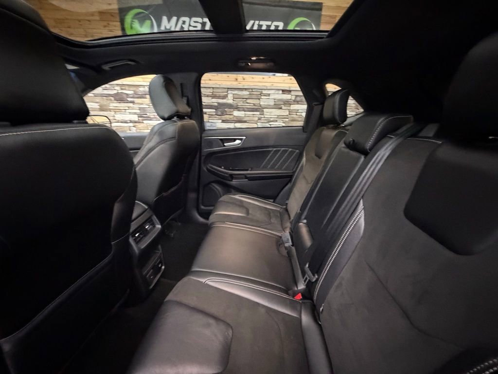 Used 2020 Ford Edge ST w/ Cold Weather Package image 28