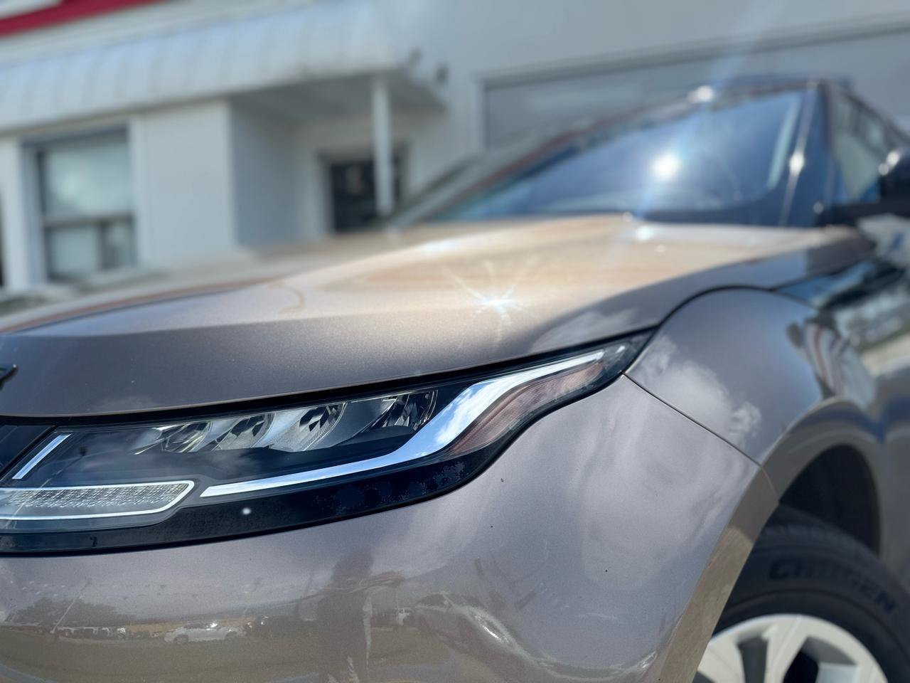 Used 2020 Land Rover Range Rover Evoque S AWD/4WD image 4