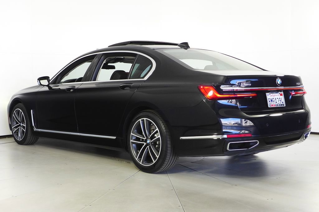 Used 2020 BMW 750i xDrive AWD/4WD image 9