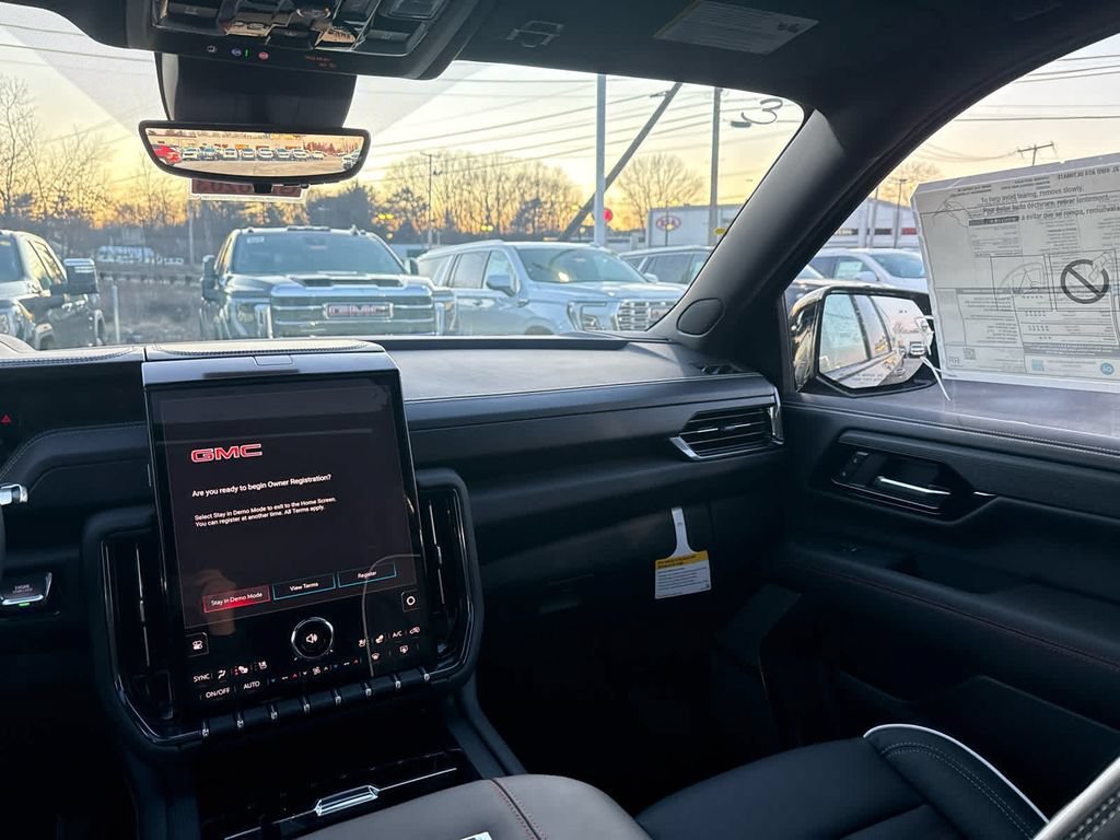 New 2026 GMC Yukon XL AT4 Ultimate AWD/4WD image 18