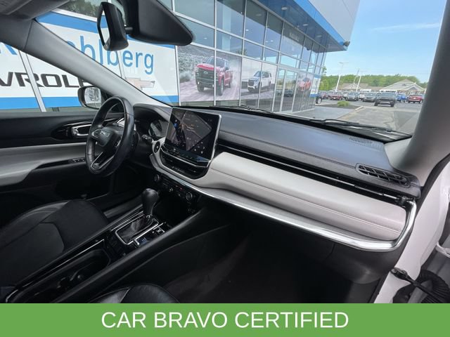 Used 2022 Jeep Compass Limited AWD/4WD image 28