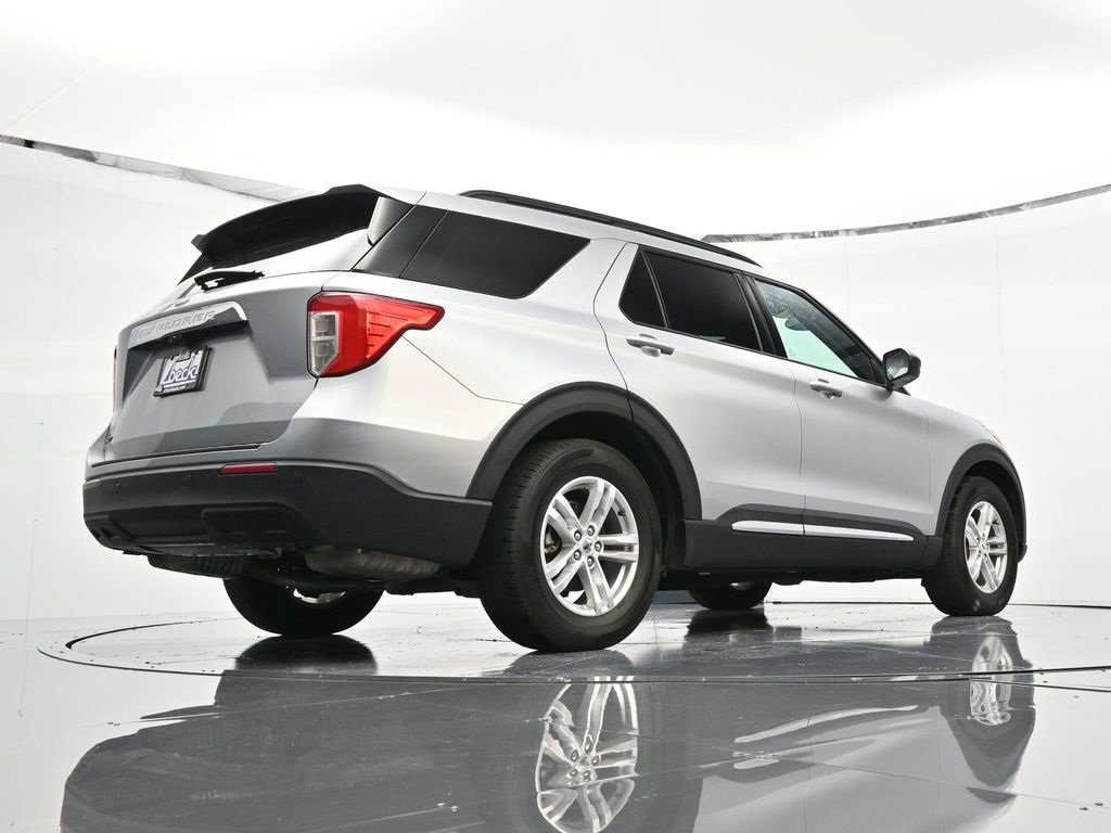 Certified 2022 Ford Explorer XLT image 58