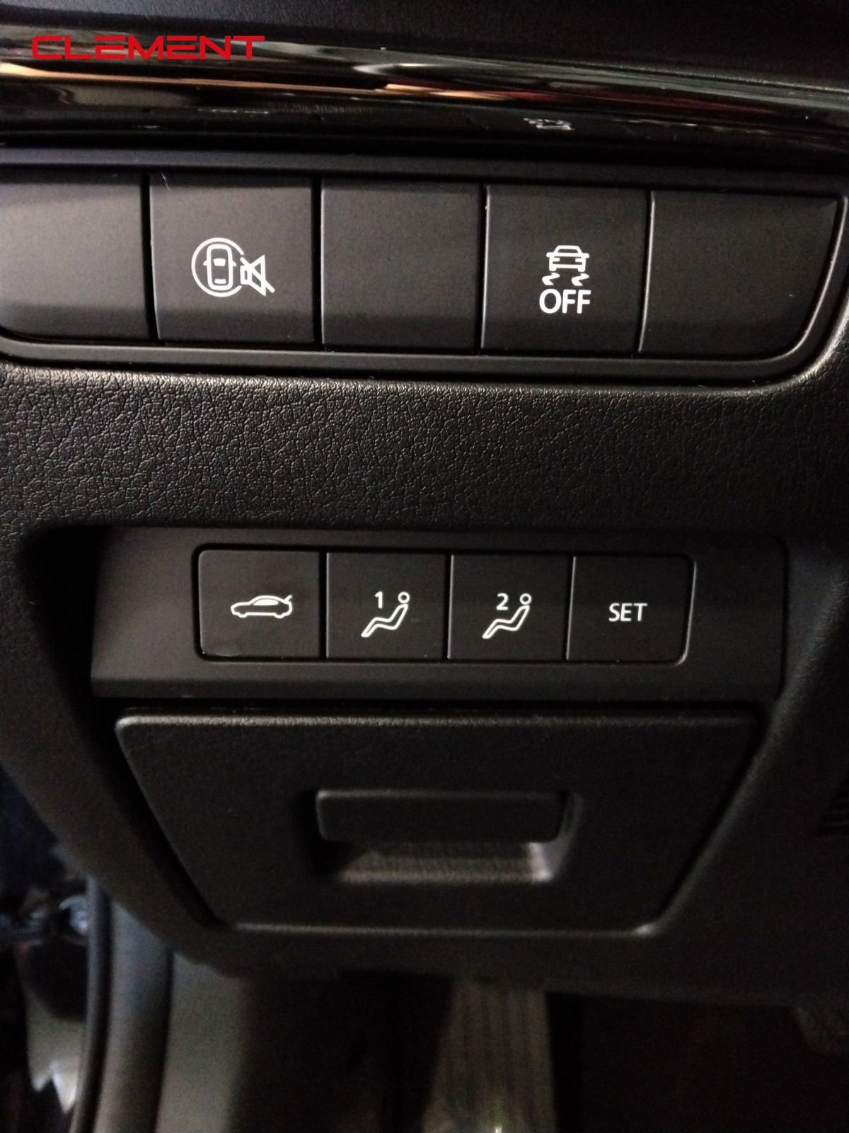 Used 2025 MAZDA MAZDA3 s image 19