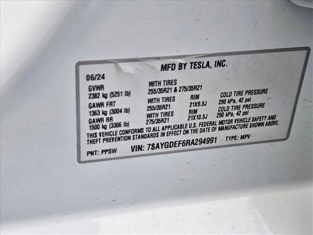 Used 2024 Tesla Model Y Performance image 15