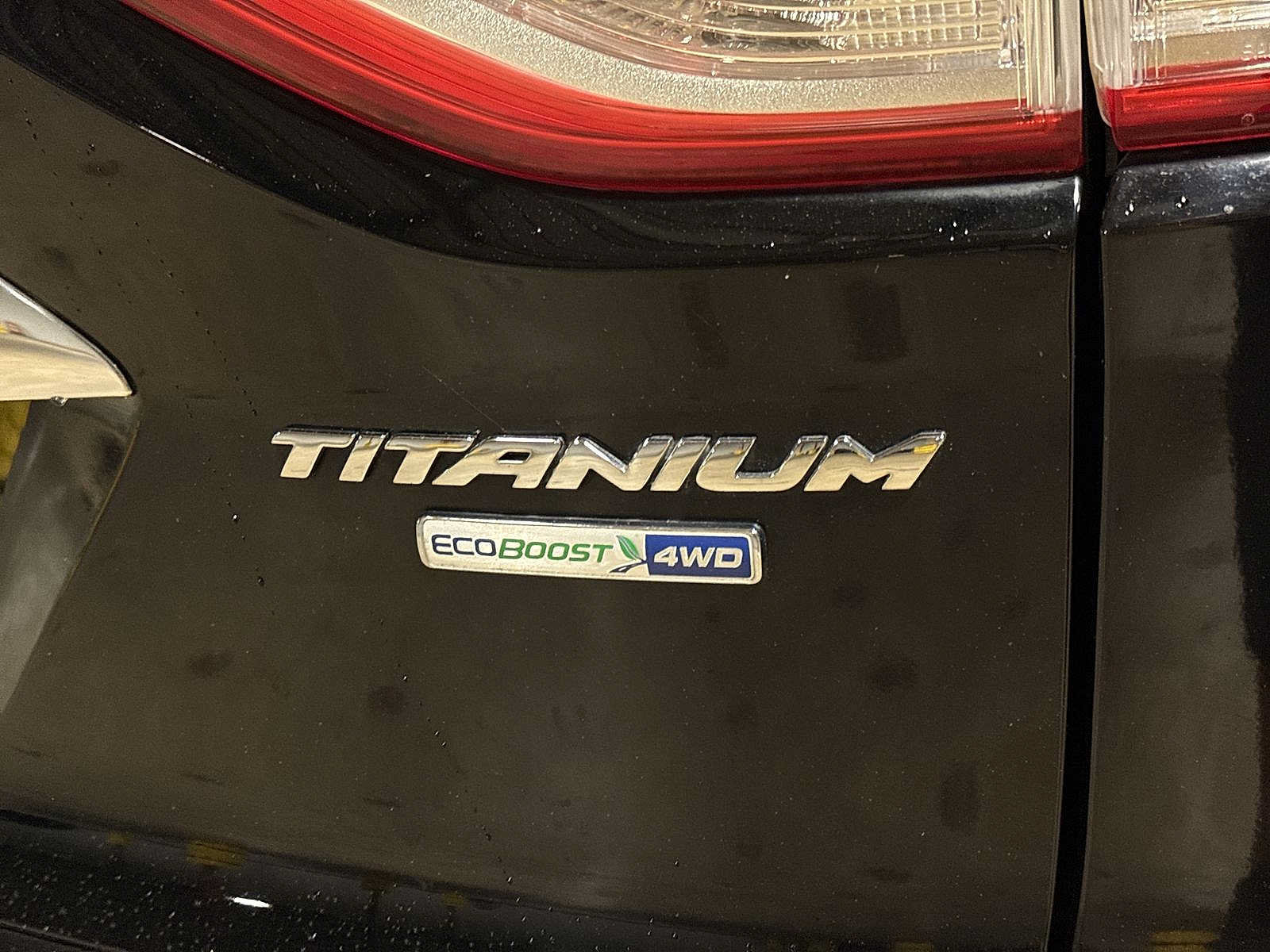 Used 2016 Ford Escape Titanium AWD/4WD image 29