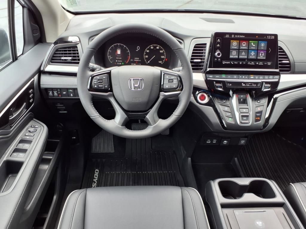 New 2026 Honda Odyssey Touring image 14