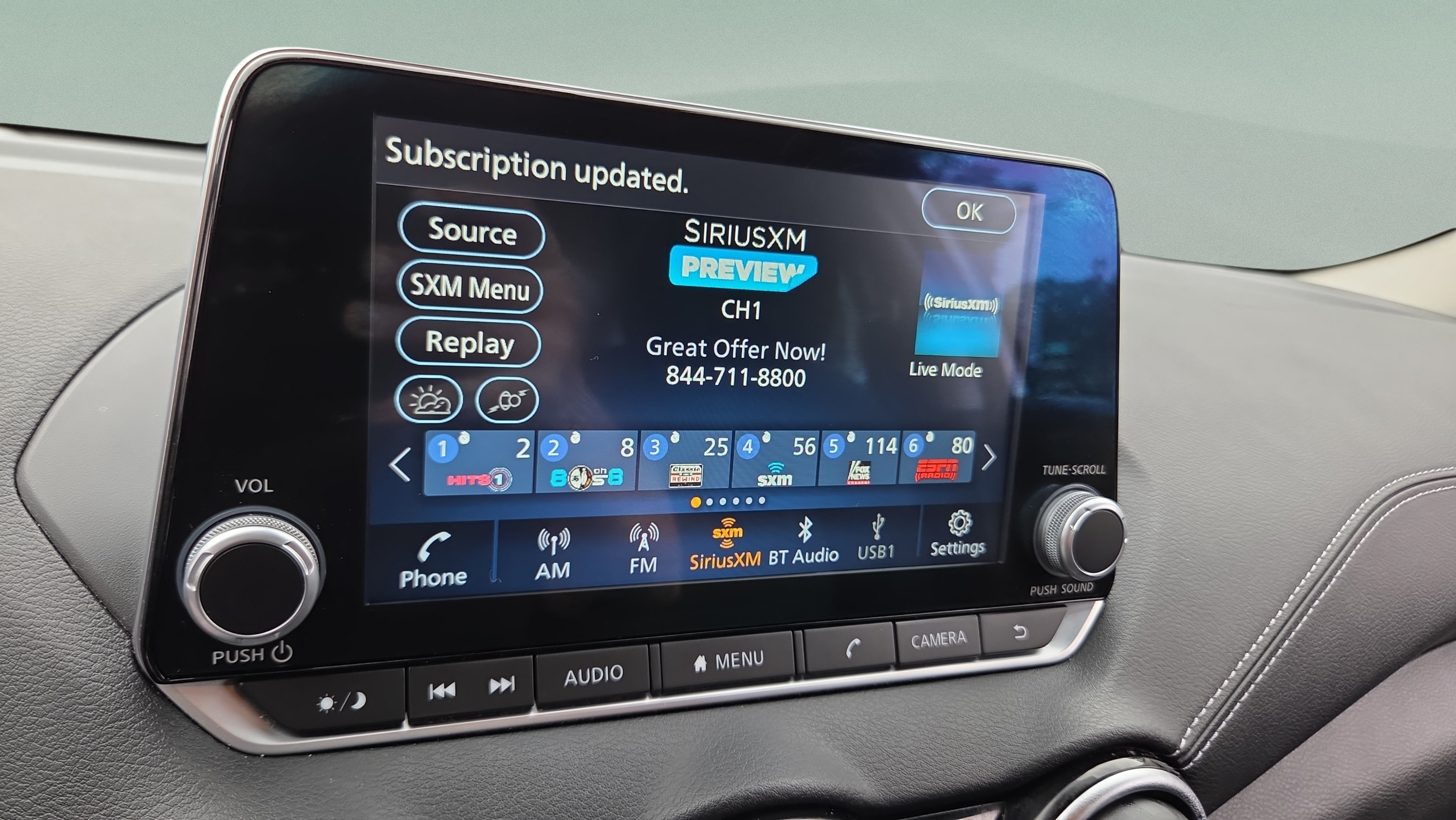 Used 2024 Nissan Sentra SV FWD image 22