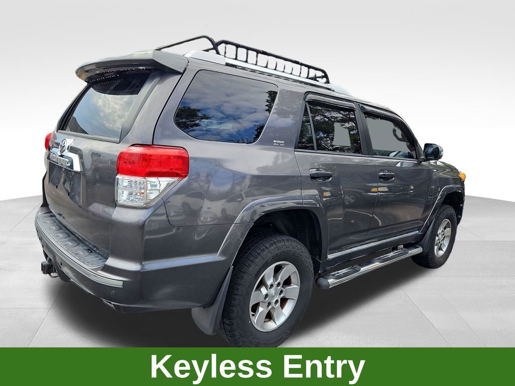 Used 2013 Toyota 4Runner SR5 w/ Convenience Pkg image 5