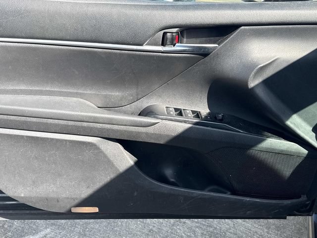 Used 2018 Toyota Camry SE w/ Audio Package FWD image 25