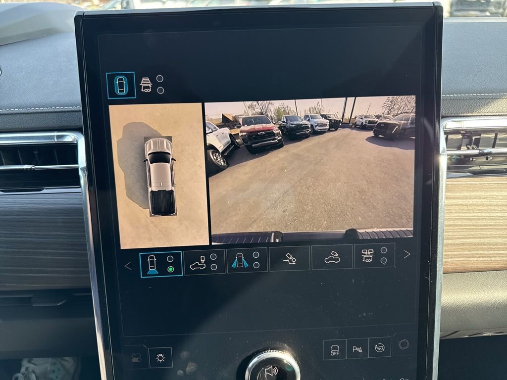 Used 2024 GMC Sierra EV Denali image 23