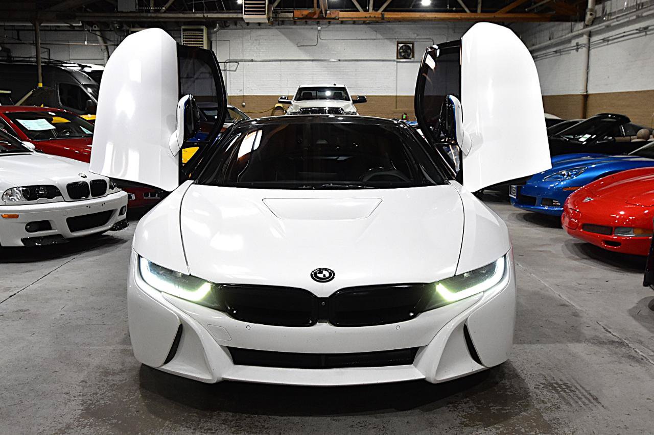 Used 2016 BMW i8 AWD/4WD image 3