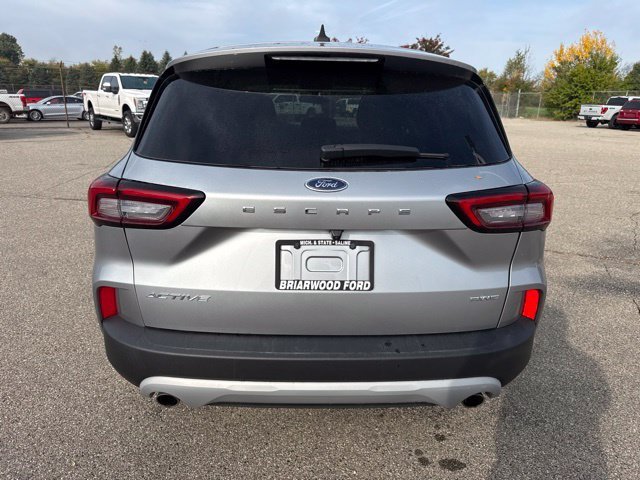 Used 2023 Ford Escape Active AWD/4WD image 6