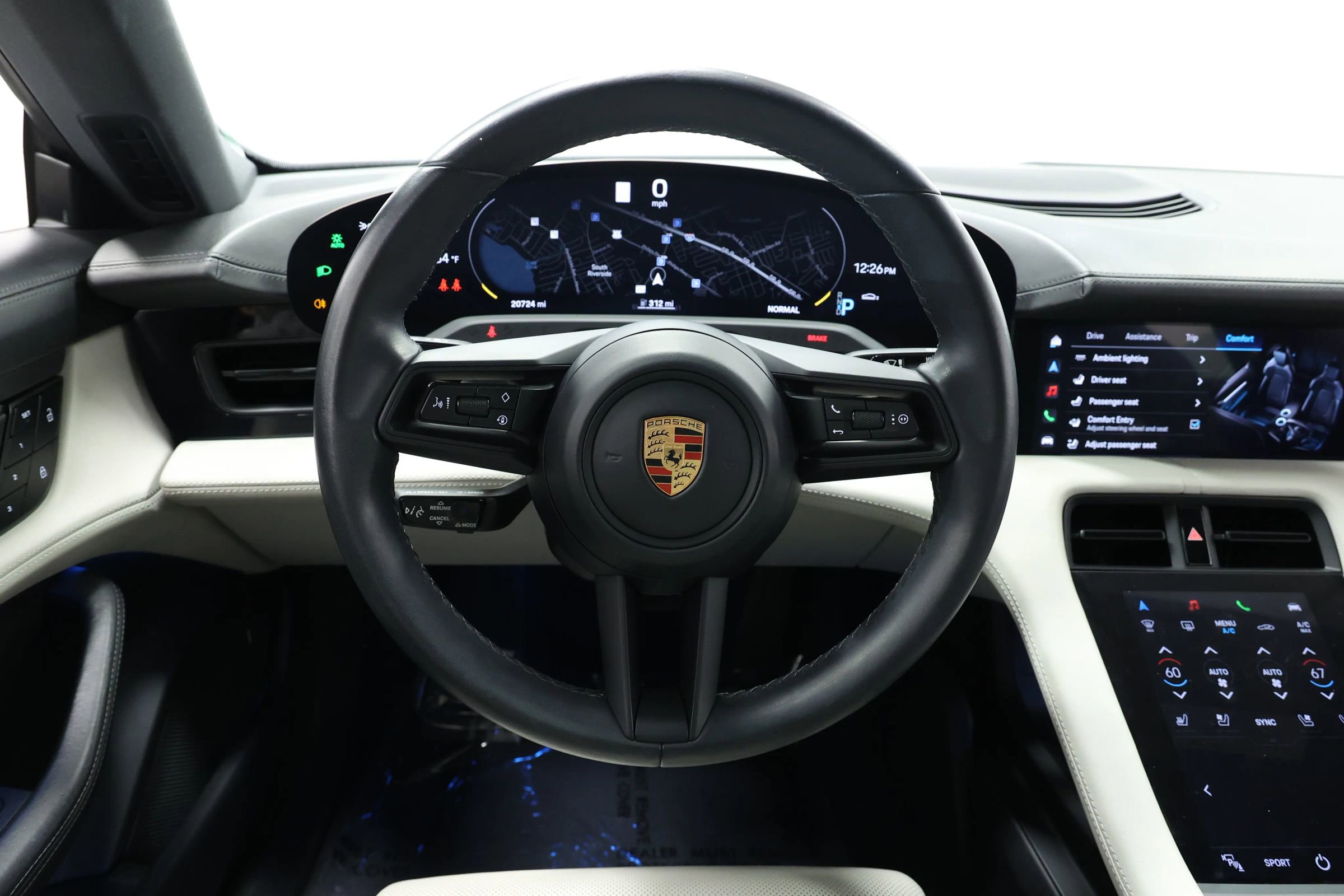 Used 2022 Porsche Taycan image 13