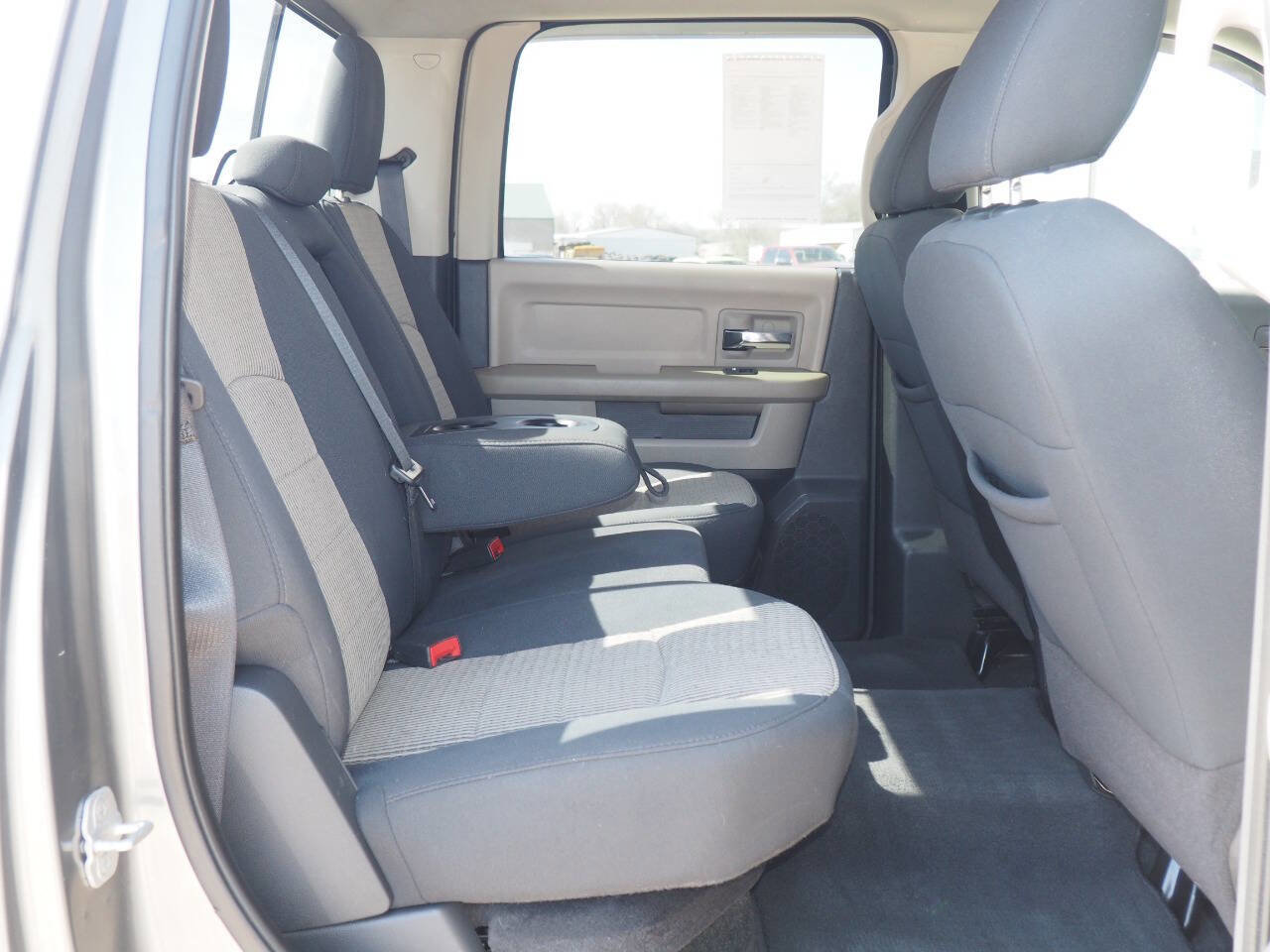 Used 2011 RAM 1500 Classic SLT w/ Luxury Group AWD/4WD image 13