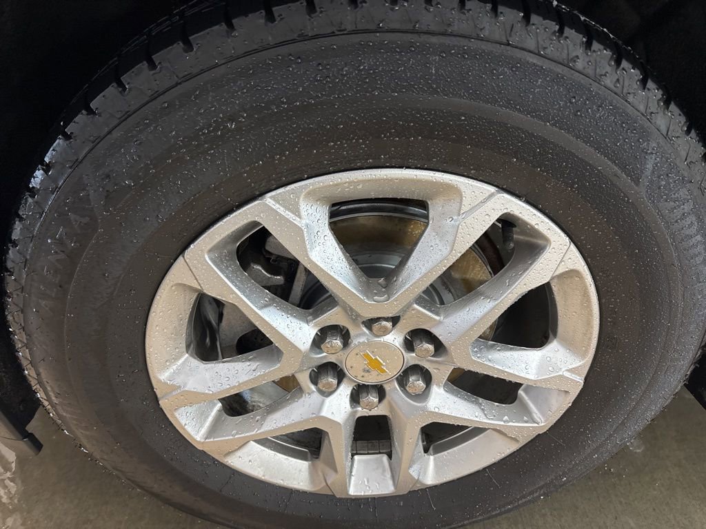 Certified 2020 Chevrolet Traverse LT image 11