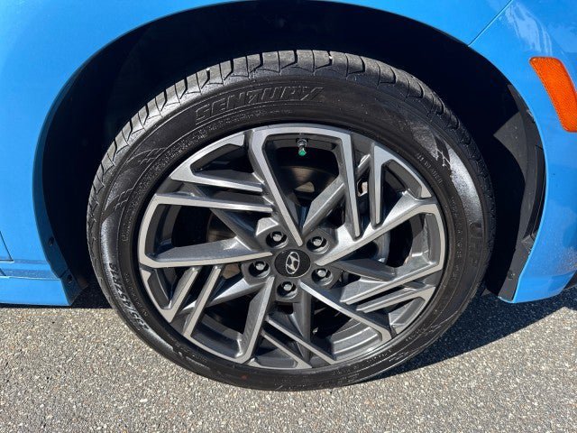 Used 2022 Hyundai Kona N Line w/ Tech Package FWD image 10
