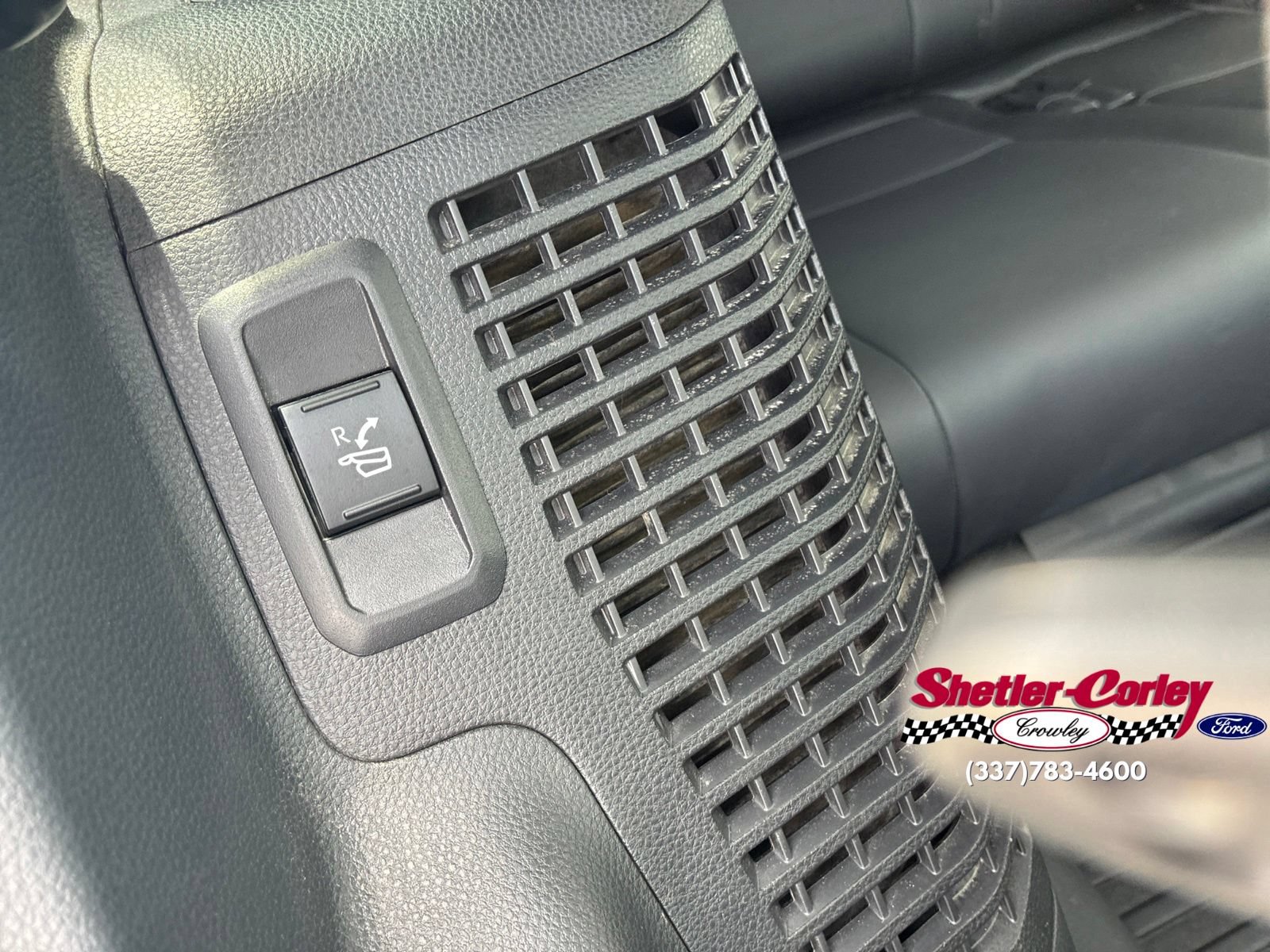 Used 2024 Toyota Sequoia Limited AWD/4WD image 25