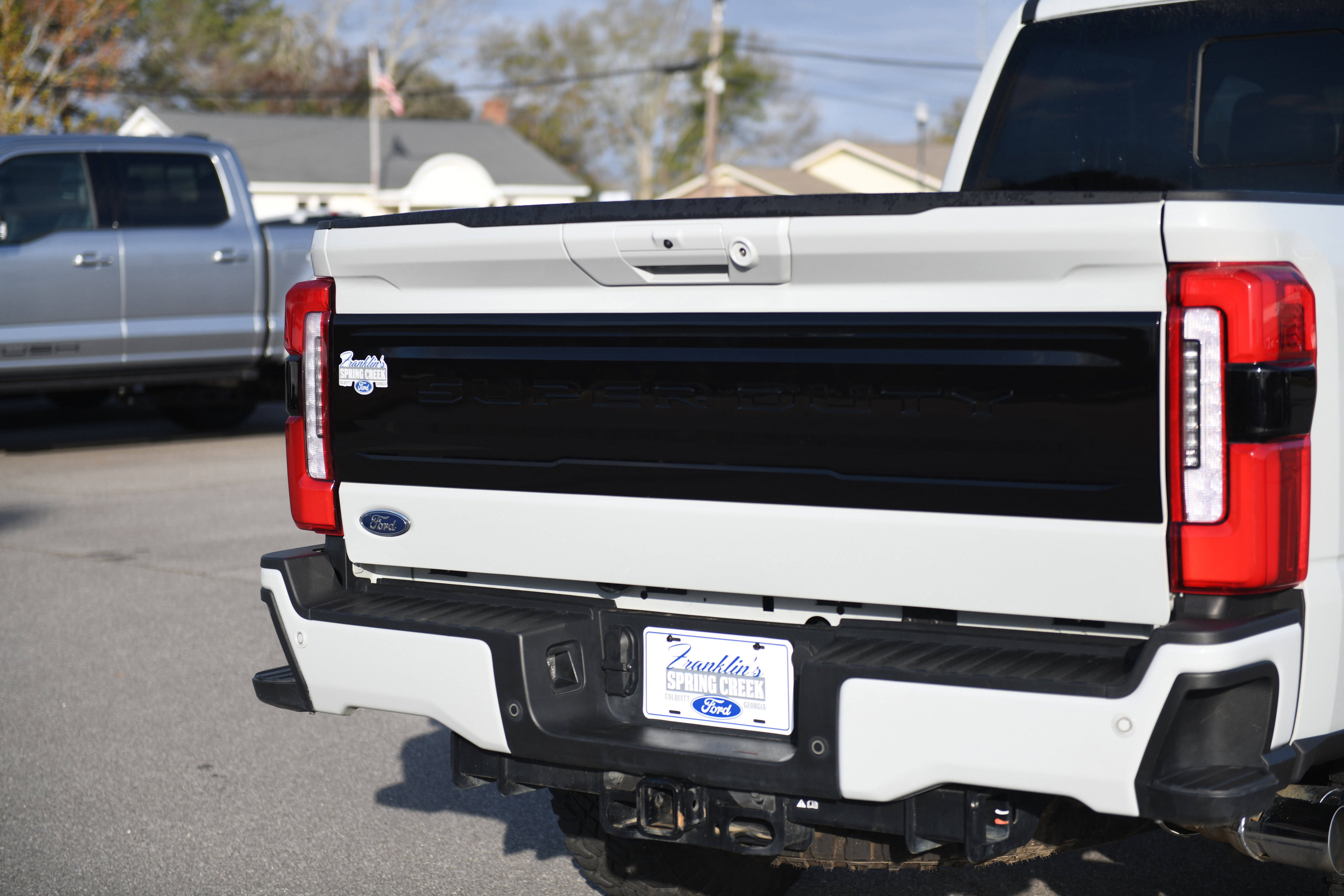 Used 2025 Ford F250 Platinum w/ Tremor Off-Road Package image 13