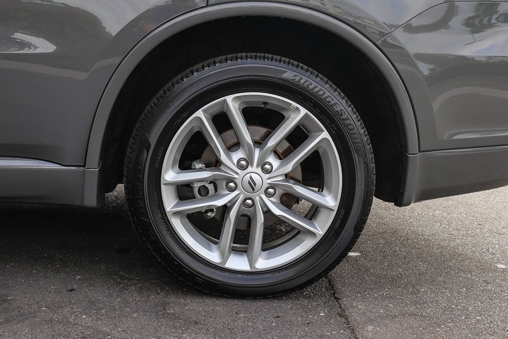 Used 2025 Dodge Durango GT AWD/4WD image 11