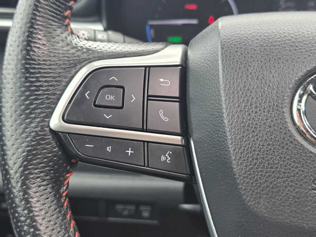 Used 2021 Toyota Sienna XSE w/ XSE Plus Package AWD/4WD image 34