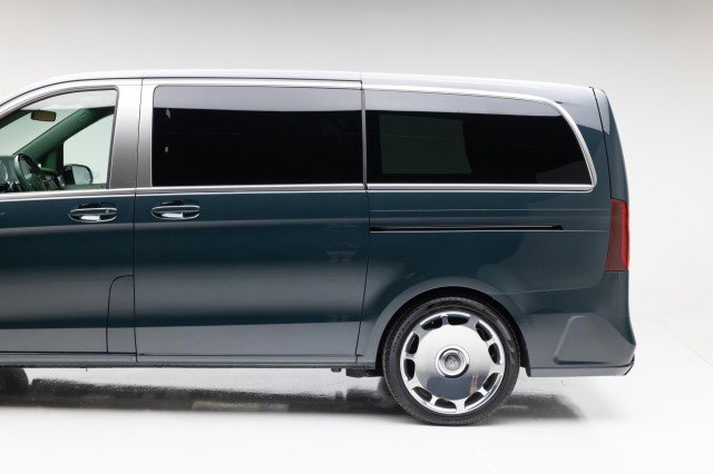 Used 2022 Mercedes-Benz Metris Passenger image 19