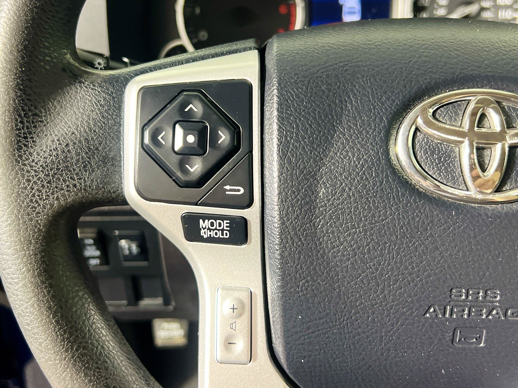 Used 2015 Toyota Tundra SR5 w/ TRD Off Road Package AWD/4WD image 18