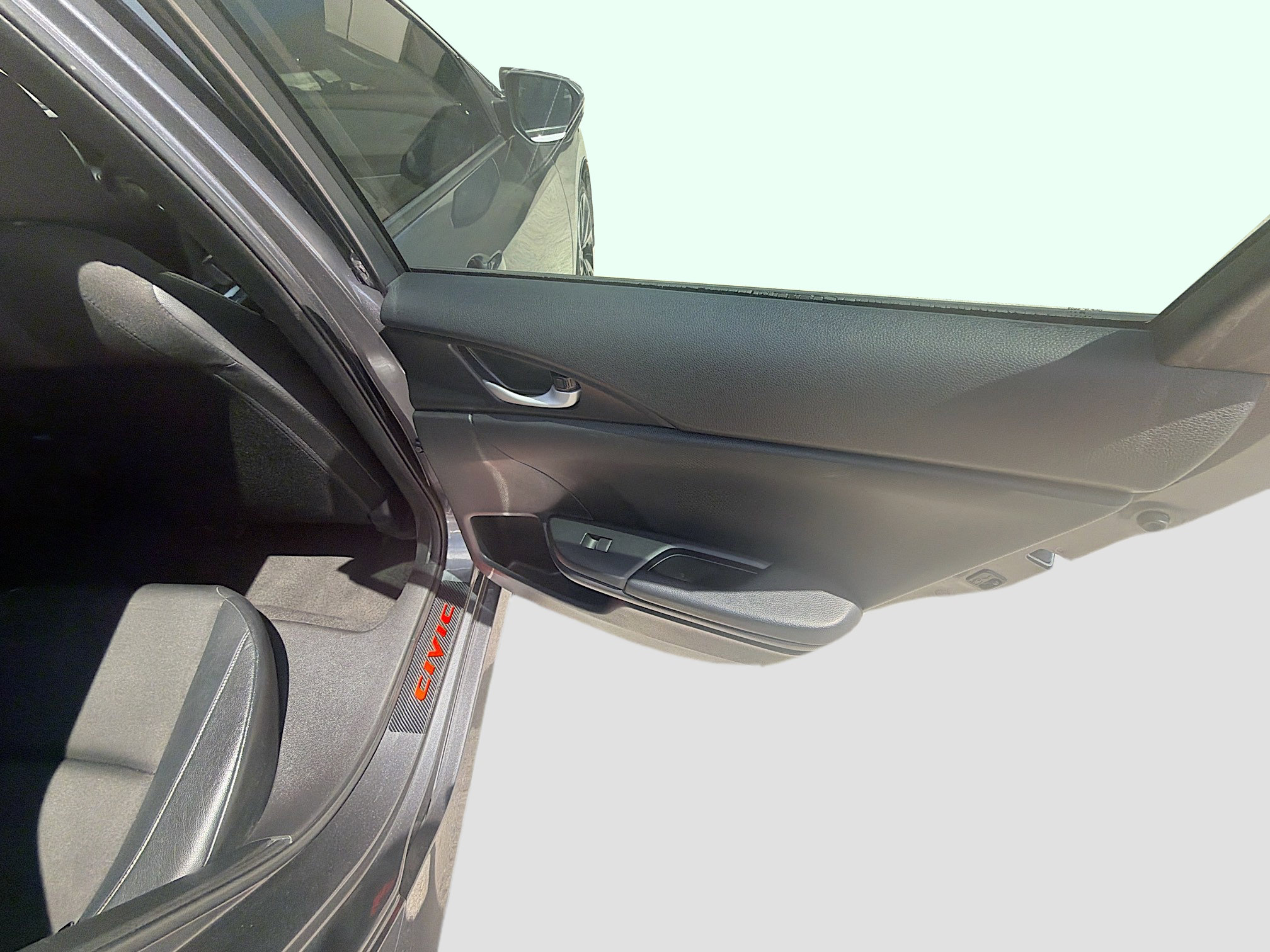 Certified 2020 Honda Civic Sport image 29