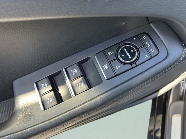 Used 2018 Genesis G80 5.0 Ultimate RWD image 23