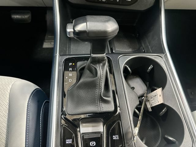 Certified 2025 Kia Carnival SX Prestige FWD image 23