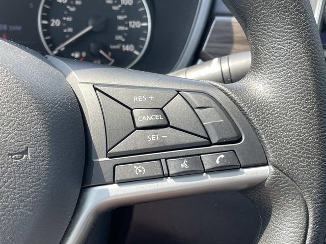 Used 2025 Nissan Altima 2.5 SV FWD image 20