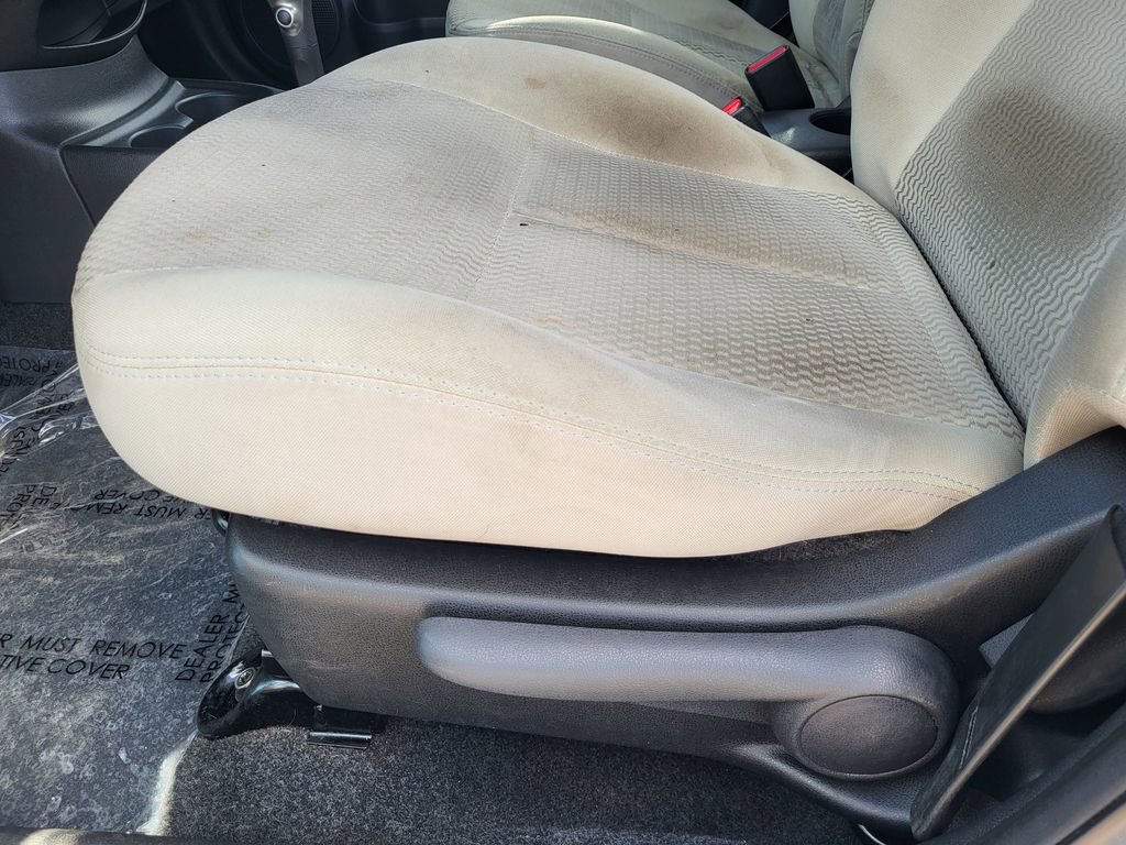 Used 2015 Nissan Versa Note SV w/ SV Appearance Package image 25