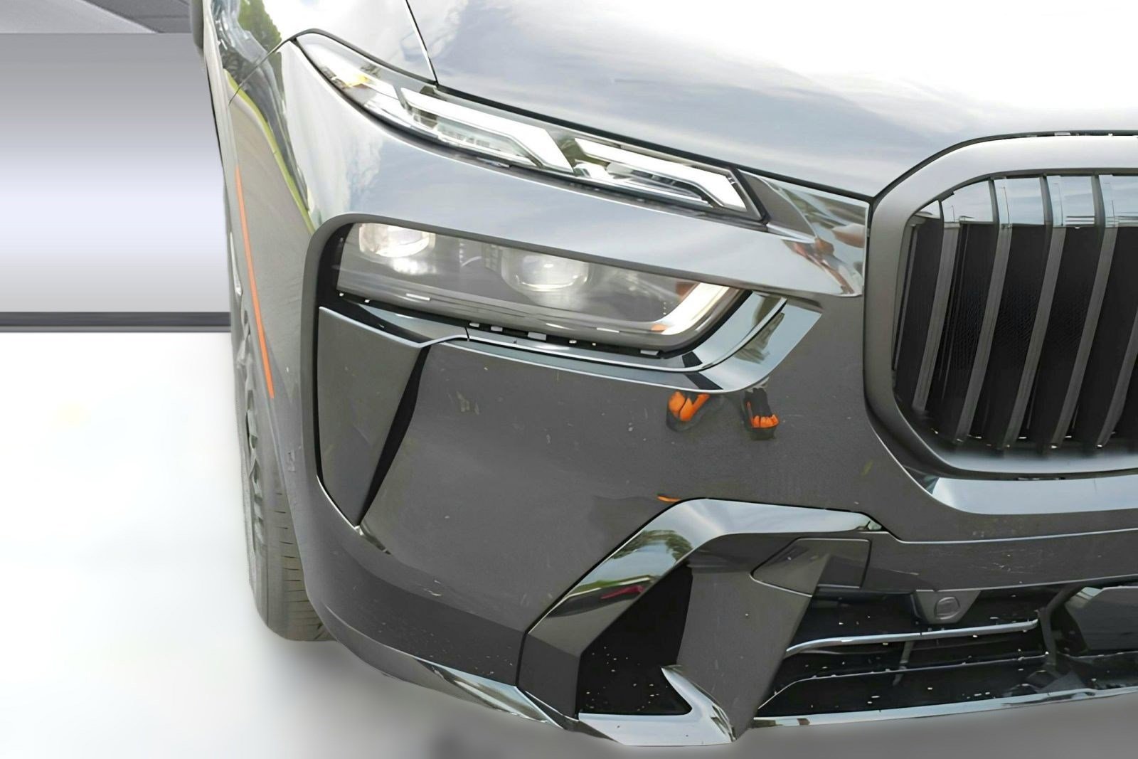 Used 2026 BMW X7 xDrive40i w/ M Sport Package image 11