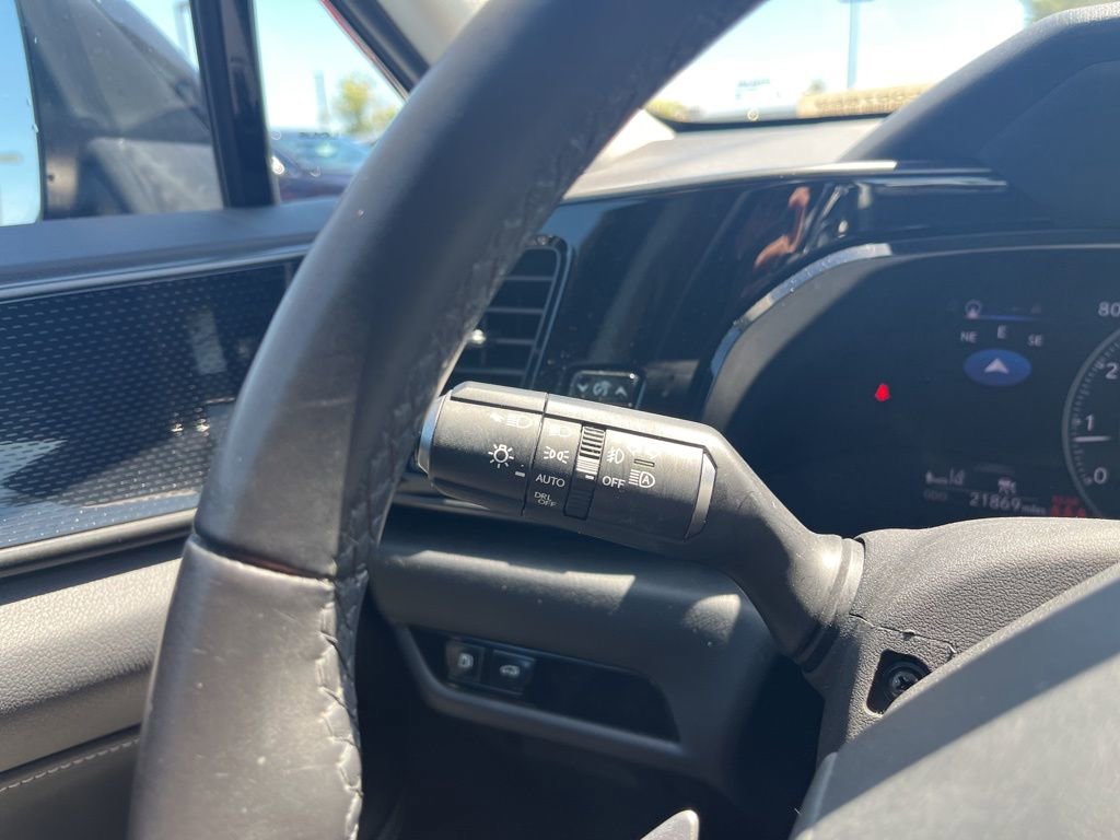Used 2024 Lexus NX 250 FWD w/ Towing Package (2000 Lbs) image 18