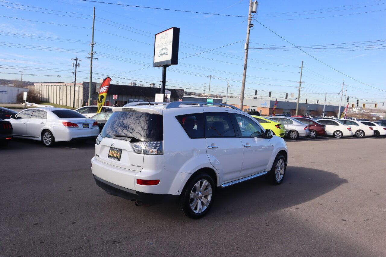 Used 2008 Mitsubishi Outlander SE image 8
